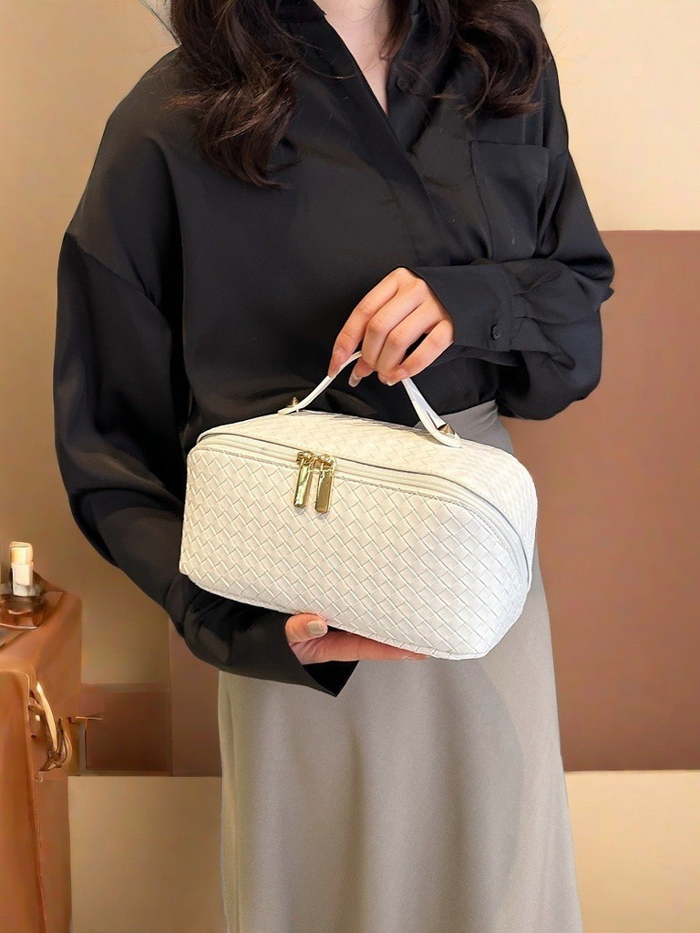 PU with high aesthetic value, large capacity, convenient pillow, makeup bag, travel, grooming, eming, multifunctional storage bag