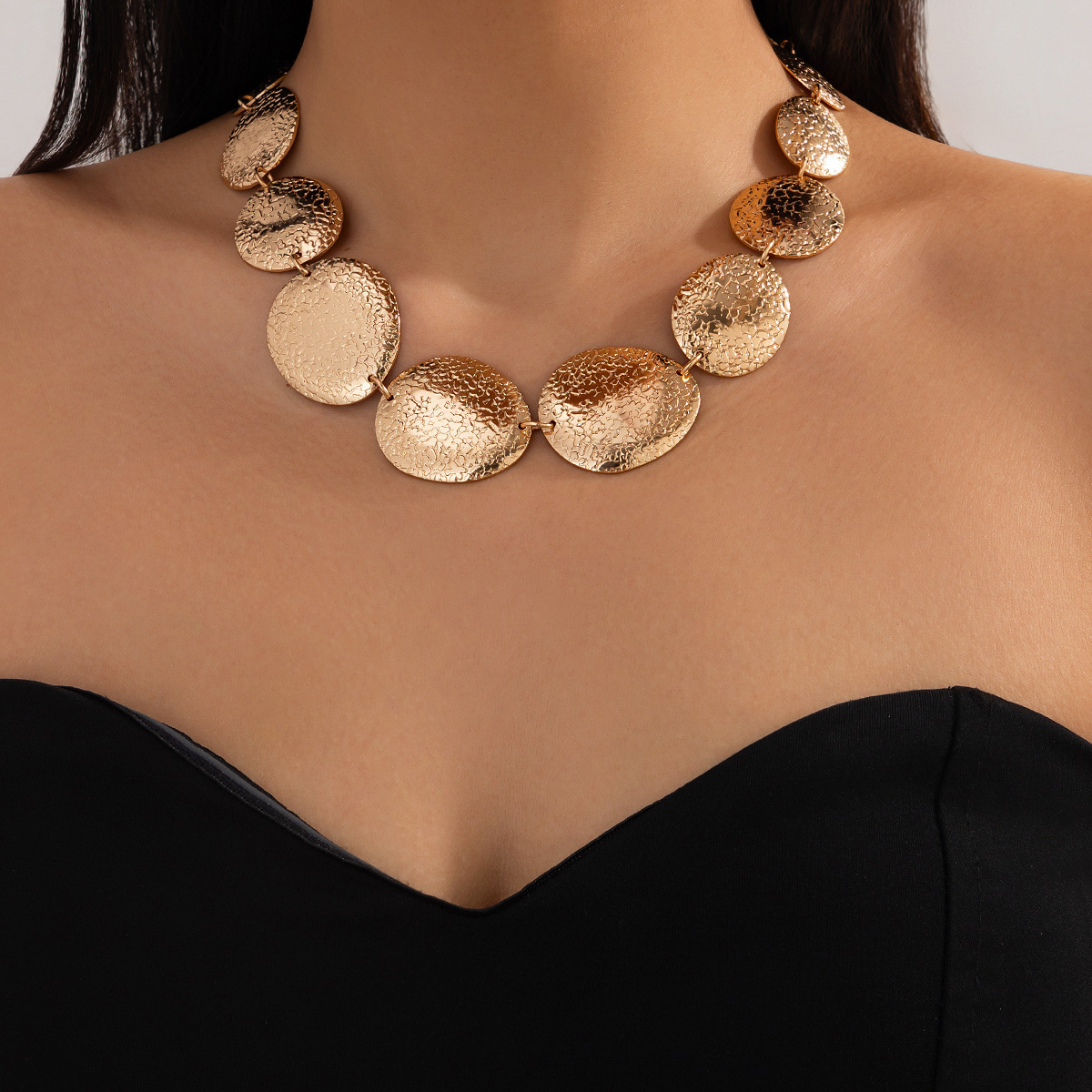 Statement Jewelry Exaggerated Personality Long Tassel Pendant for Women Niche Metal Hammered Textured Necklace