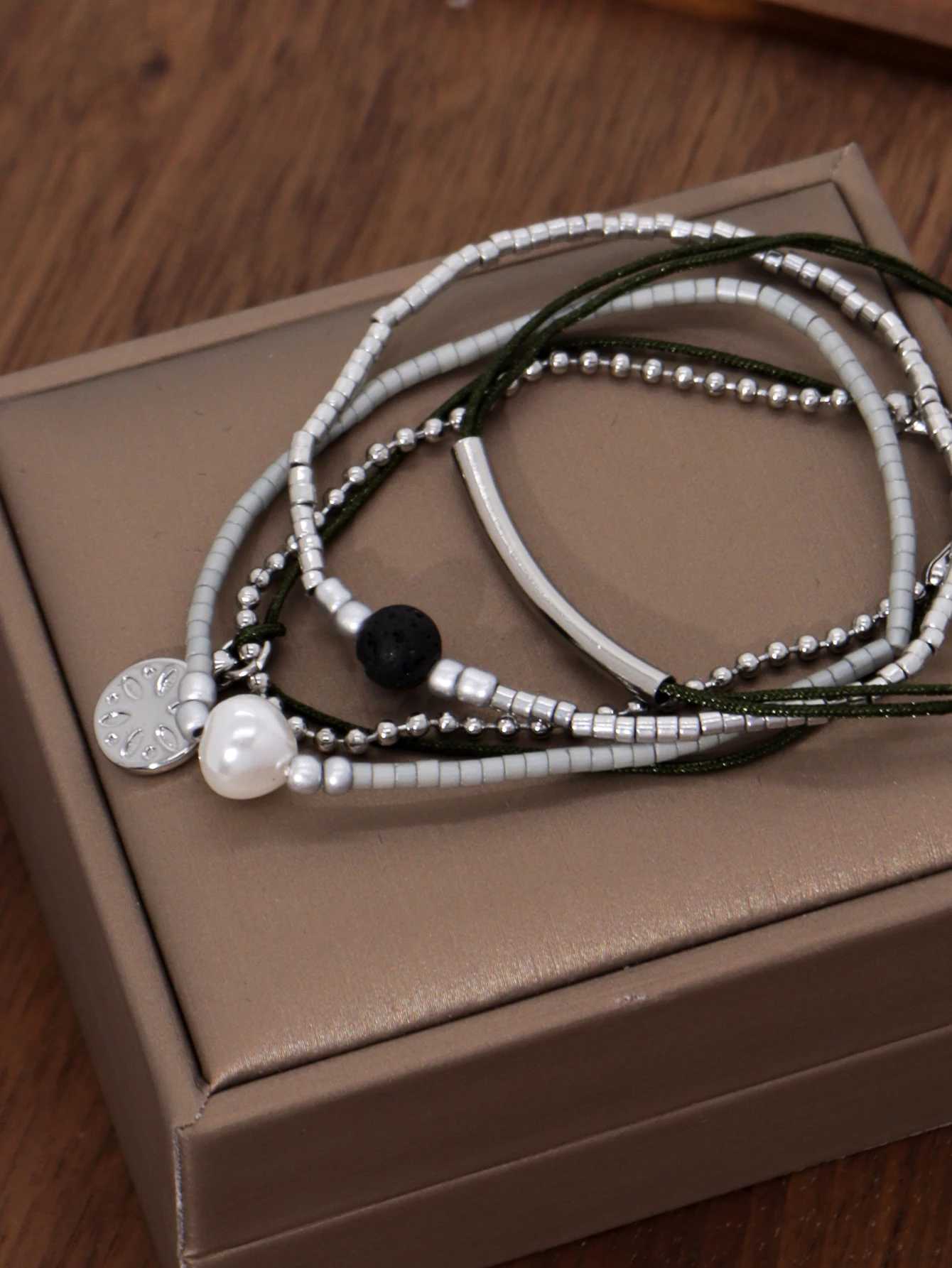 4PCS Bohen Mini Bead Circle Pendant Bracelet Set Party Vacation Jewelry Accessories X250625