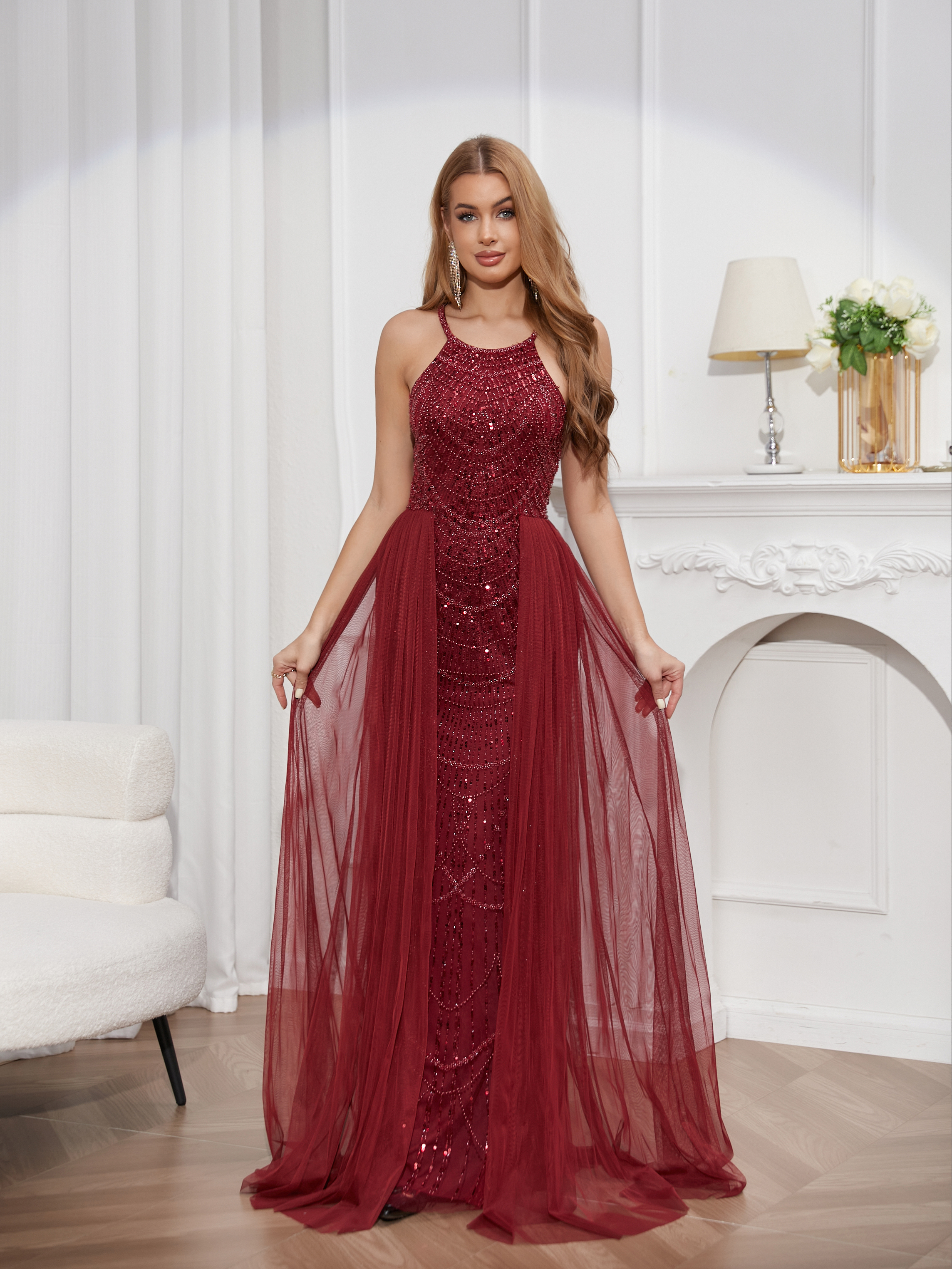 Prom Dresses The ball dress is fashionable, beaded, sexy suspender dress, elegant tulle dress and ball dress prom.