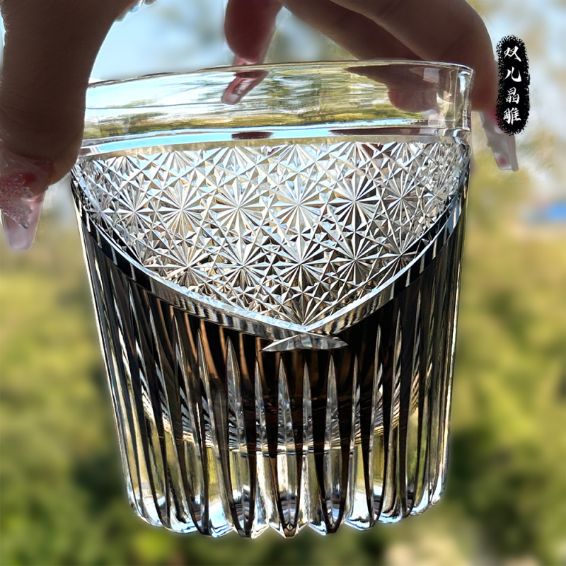 Crystal glass cups with high aesthetic value, high-end water glasses, whiskey glasses, and fashionable foreign wine glasses