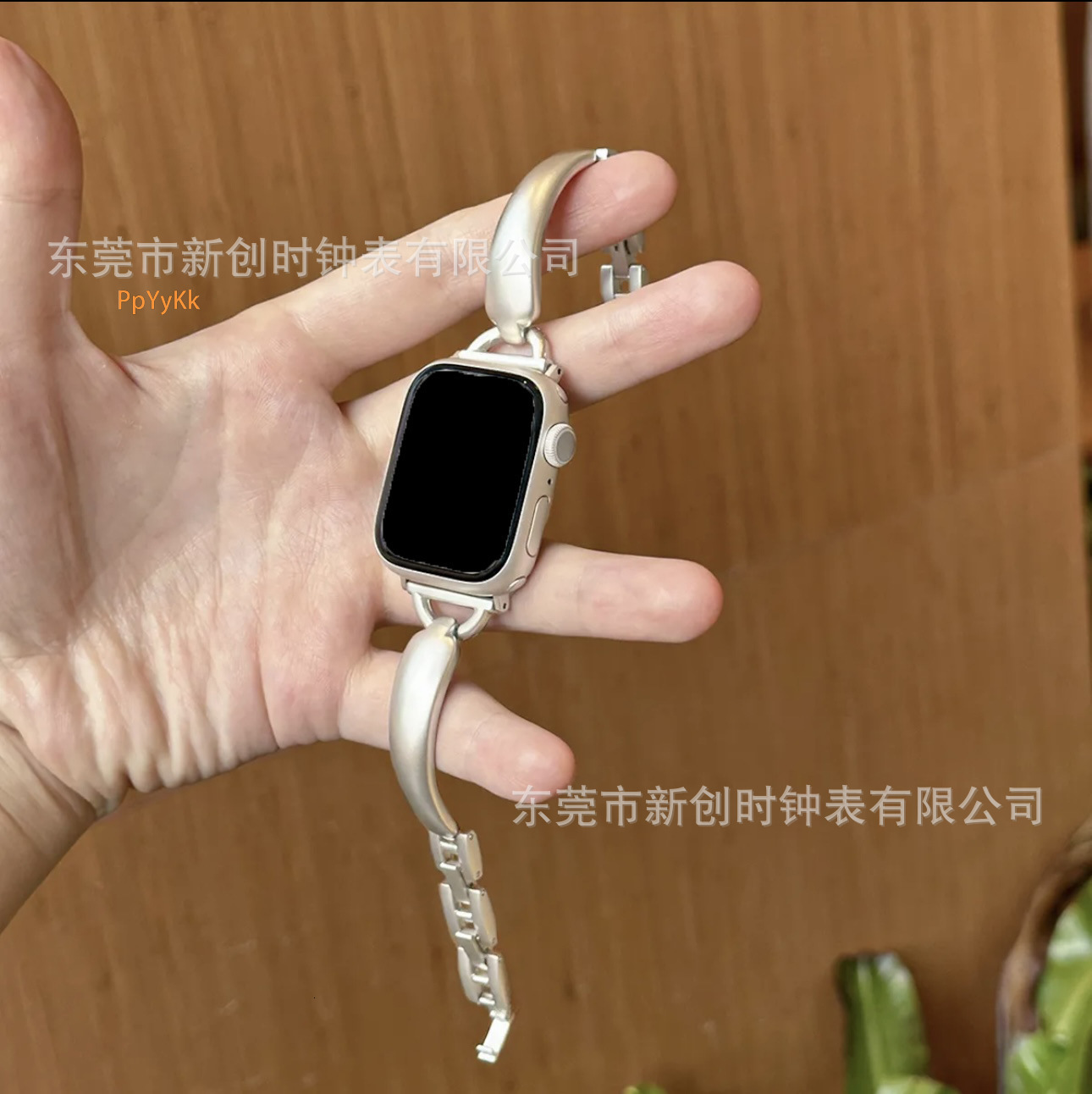 Luxury Premium Fashion D-Shaped Metal Bracelet Watch Band for Apple iWatch