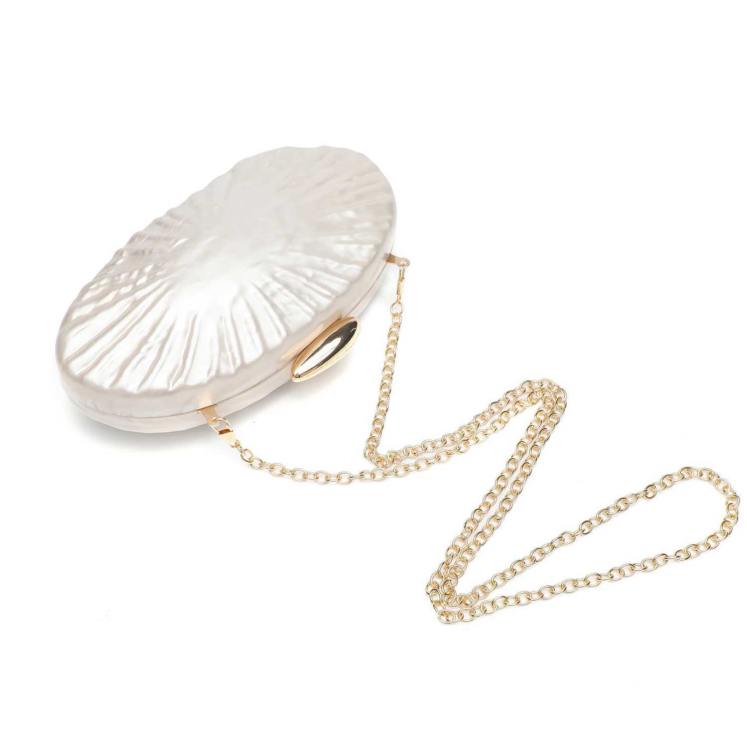 Sparkling Acrylic Shell Clutch Purse with Metal Chain Elegant Rhinestone Evening Bag for Women Wedding Party Prom M250625