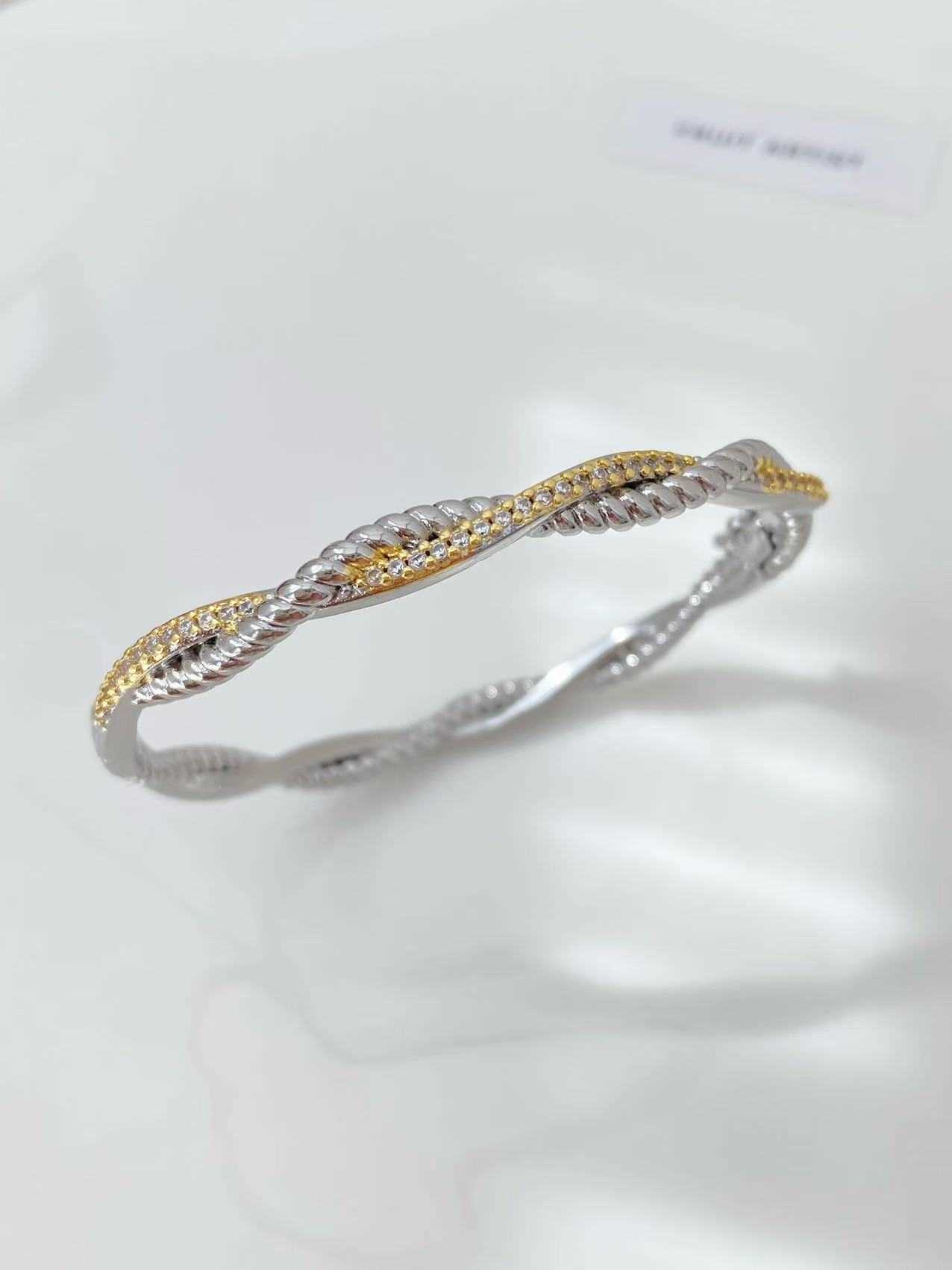 Fashion Micro Pave Cross Wave 18K Two-Tone Gold Bracelet Jewelry Versatile Commuting 250615