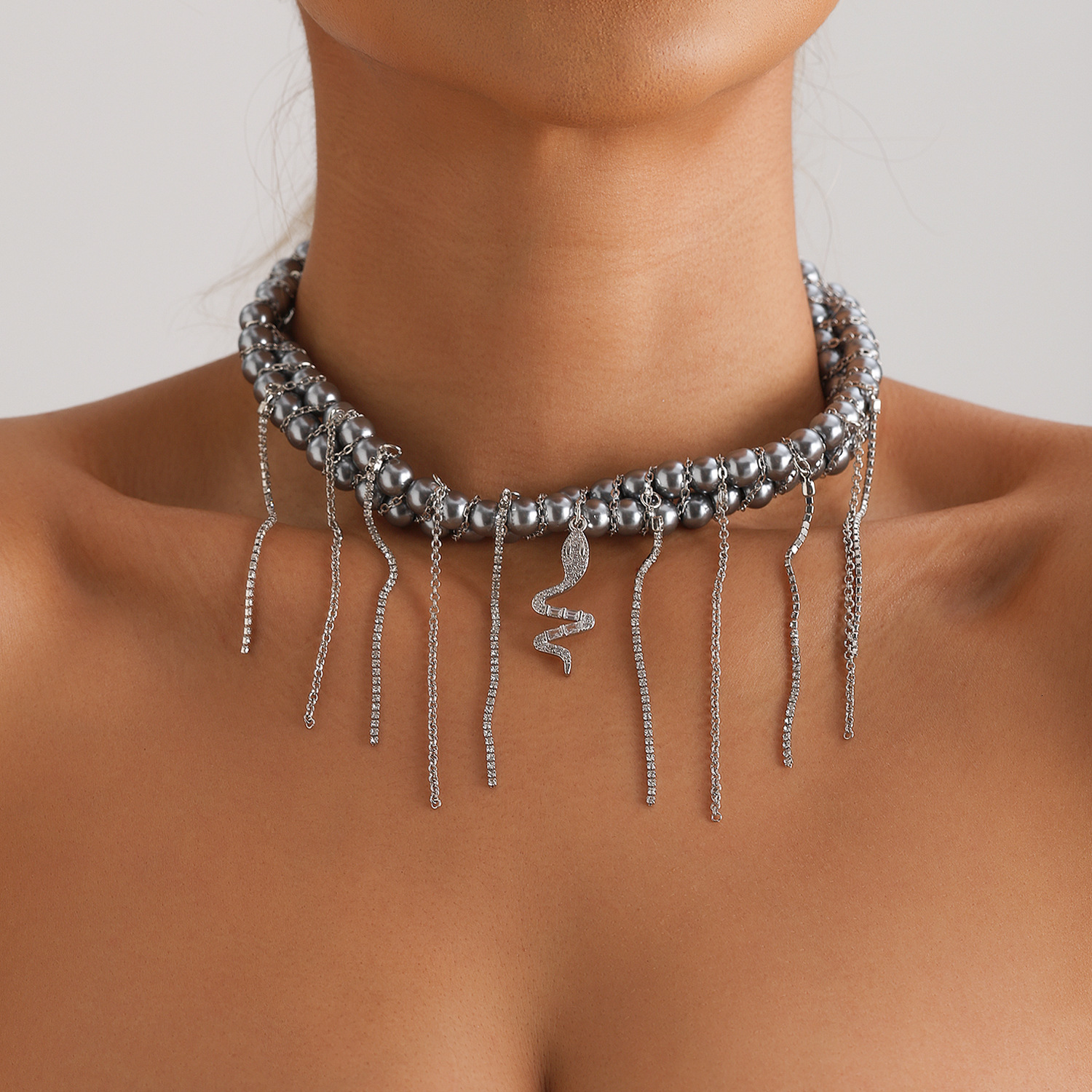 Jewelry INS New Year Snake Pendant Tassel Texture Collarbone Light Fashion Wrap Chain for Women Jewelry for Women