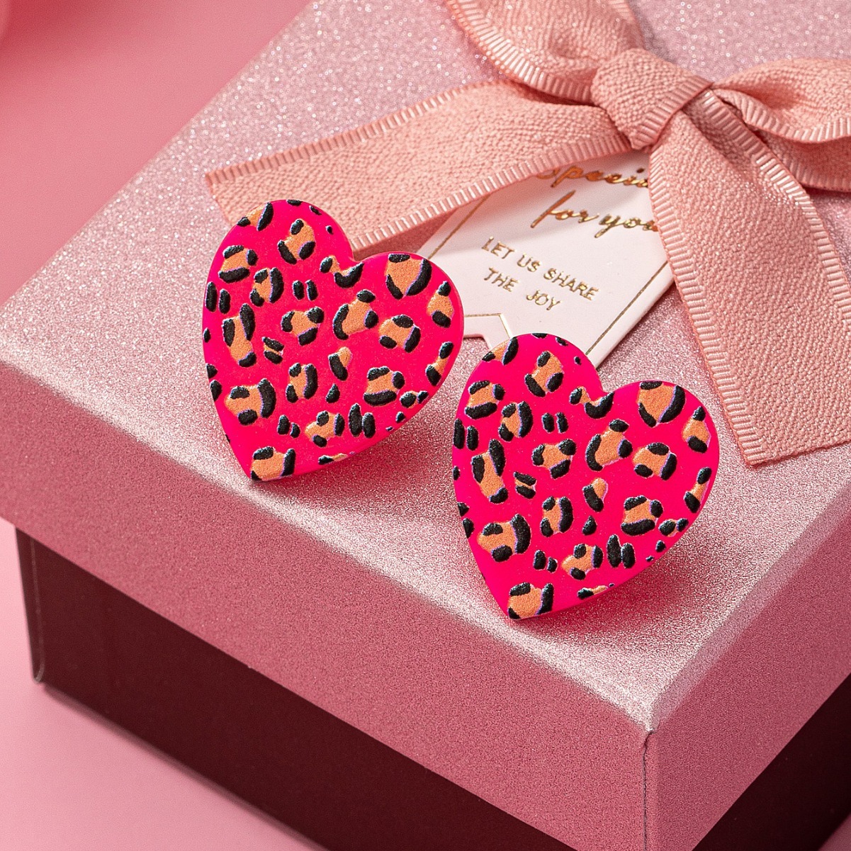 1 Pair Leopard Print Heart Earrings Delicate Fashionable Small Daily Versatile Photo Atmosphere Celebration