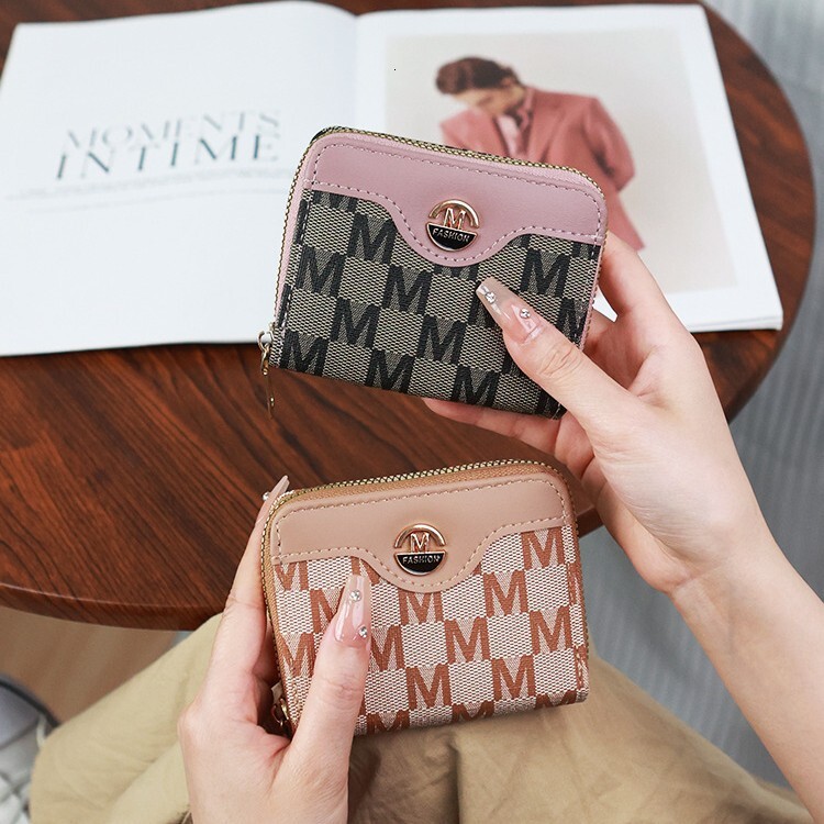 Free Shipping 2025 New Designer Bag Wallet Women Shor New Zipper Coin Purse Simple Fashion Multi-card Slot Card Holder Women Wallet