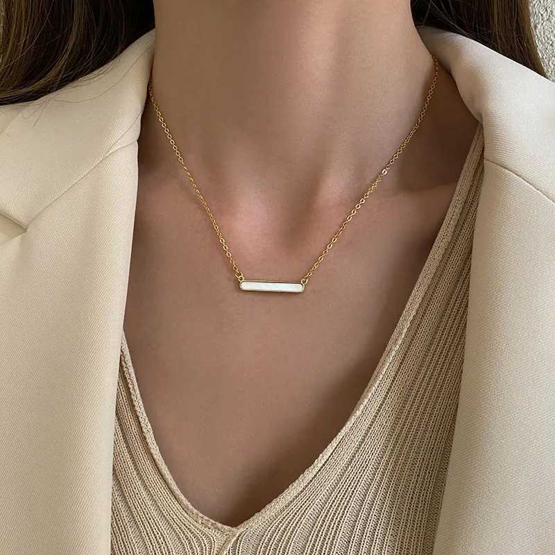 New Minimalist Pendant Womens Necklaces Cross Leaf Silver Color Knot Design Female Neck Jewelry Infinity Multilayers Collares V250625