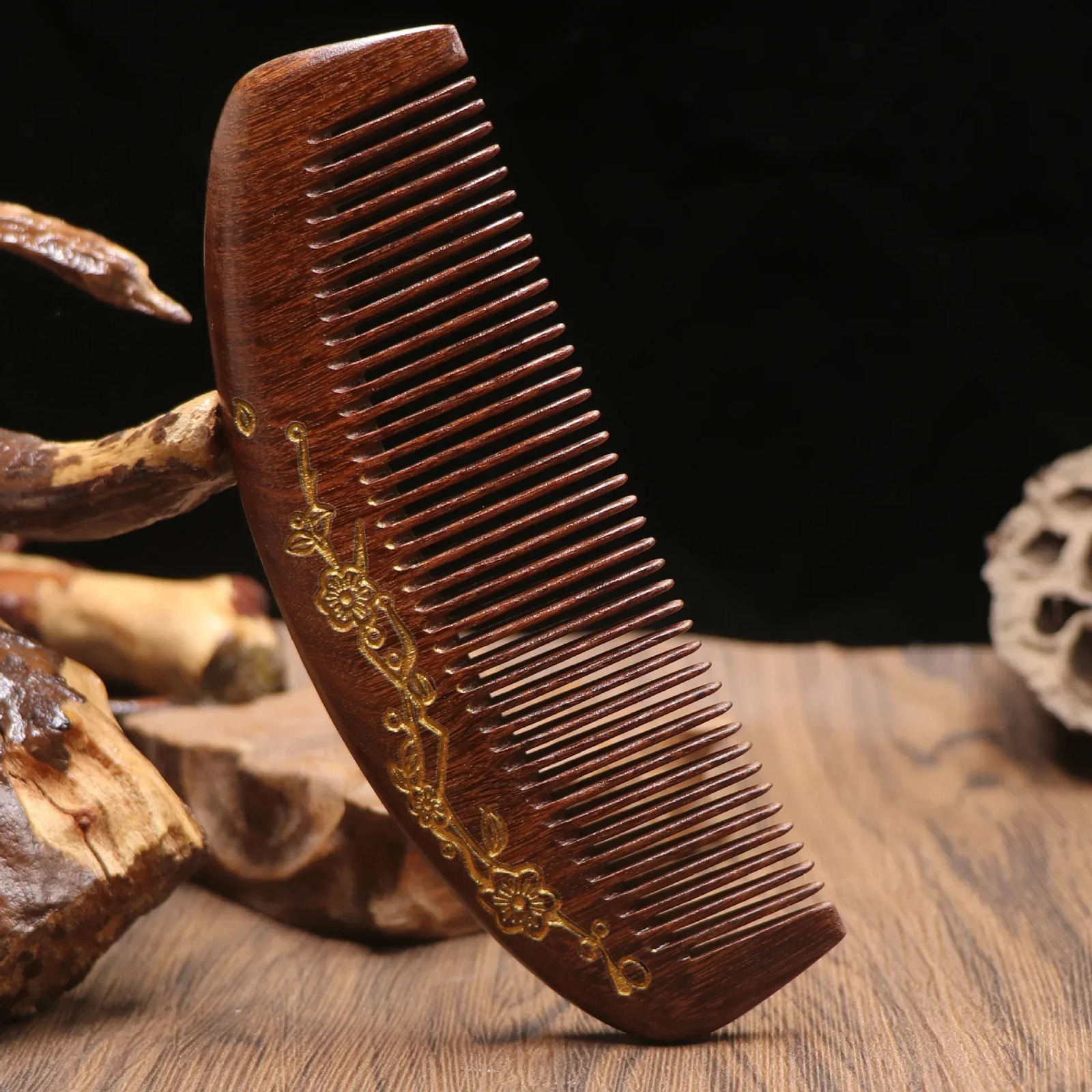 Golden Silk Sandalwood Comb Crescent Type 16cm Static Comb Curly Hair Wooden Brush Combs for Hair Comb Brush 250625