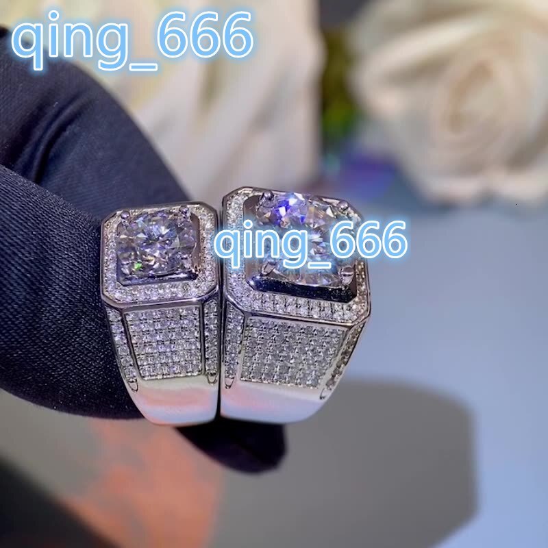 2.0CTW S925 Sterling Silver Starry Moissanite Ring with Moissanite Fashionable Light Luxury Wedding Ring