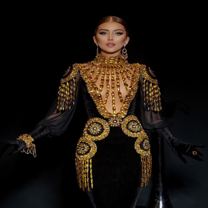 Opulent Black And Gold Rhinstone Prom Dress 2025 Long Sleeve Diamond Mermaid Evening Dress Luxury Velvet Formal Birthday Party Dress Gorgeous Ceremony