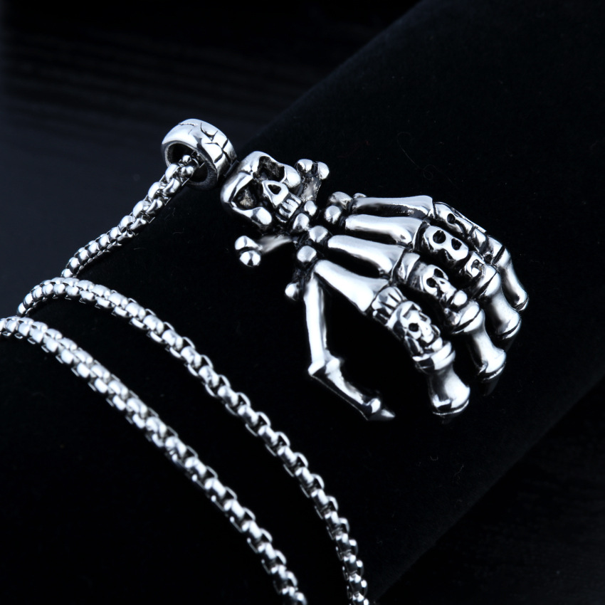 European and American Personality Ghost Claw Retro Skull Men's Titanium Steel Necklace Punk Trendy Non-mainstream Jewelry Pendant