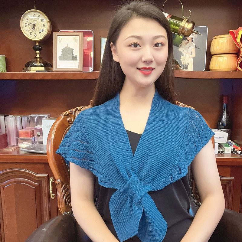 K1134 Fishtail shawl shawl ice silk waistcoat knitted small shawl protects the cervical vertebrae, noble ladies look slim and fashionable, warm outer 