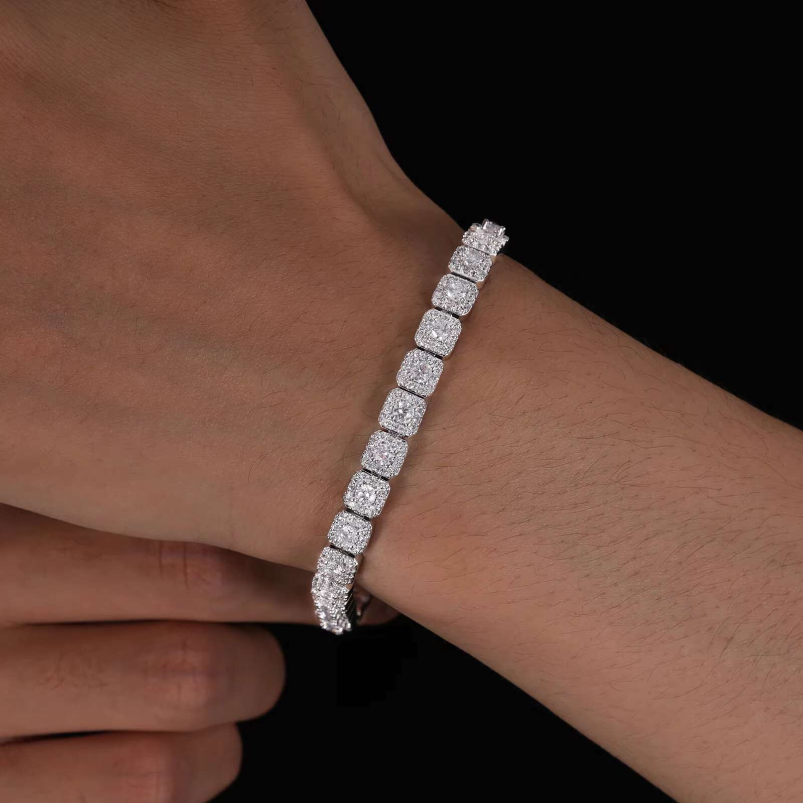 Fashion 6MM 925 Silver Hip Hop Tennis Bracelet Exquisite VVS D Moissanite Square Cluster Tennis Bracelet for Women Men