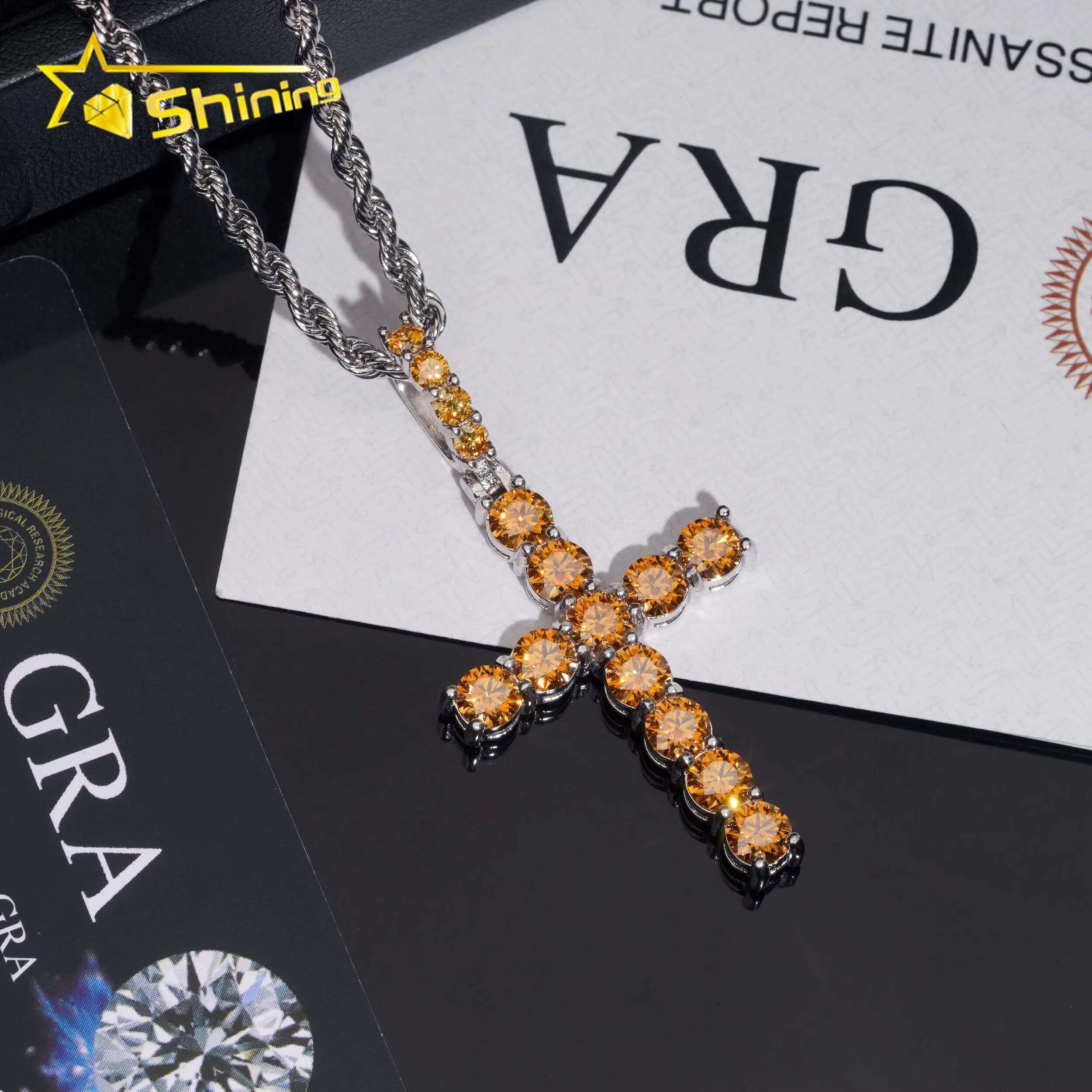 Pass Diamond Tester Customized Round Cut Iced Out Cross Hip Hop Pendant 925 Silver Moissanite Cross Pendant Necklace