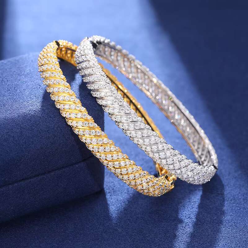 Wholesale Price 925 Sterling Silver VVS Moissanite Diamond Iced Out 8mm Twisted Shape Bangle Bracelet