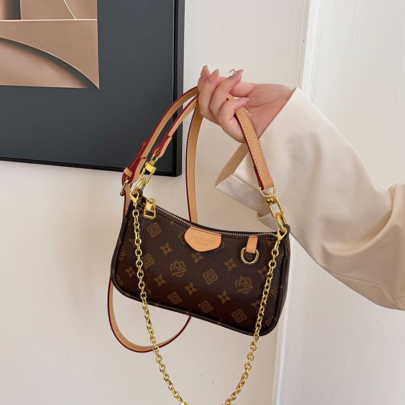 Best Seller Designer Bag Free Shipping The New Women's Is Versatile Fashionable Single-Shoulder Cssbody A Casual And Ret Chain Small Square 2025 