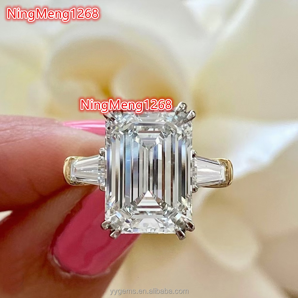 High End Double Claws 6CT Top Emerald Cut Moissanite Tapered Baguette Side 18K Solid Gold Wedding Ring Fine Jewelry Women Rings