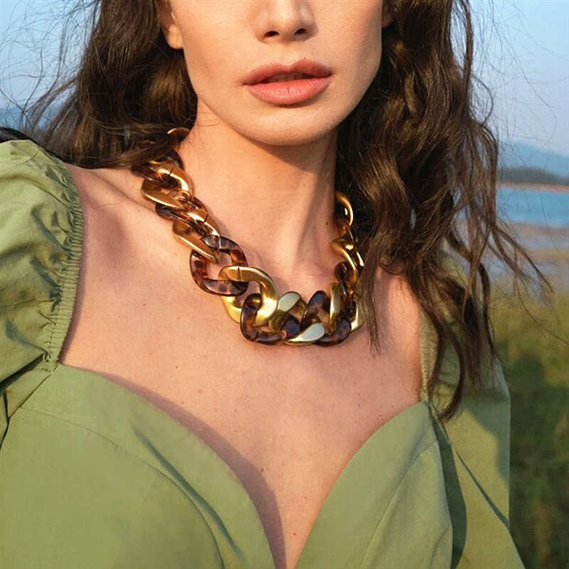 DHCollections Bold Leopard Print Acrylic Chain Earrings Lightweight Statement Dangle Earrings for Women