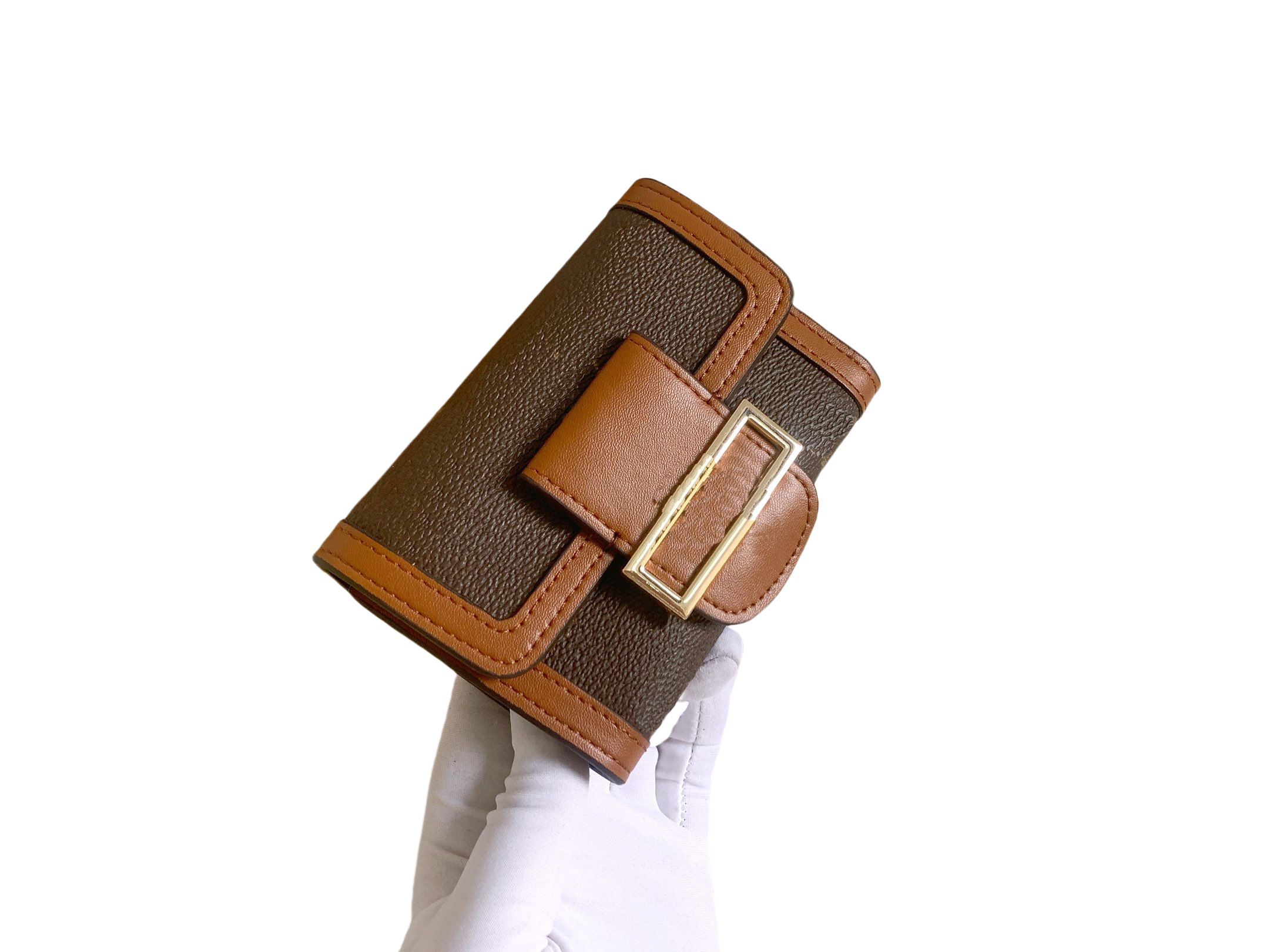 Elegant Women's Leather Wallet: Foldable Design with Secure Zippered Pocket