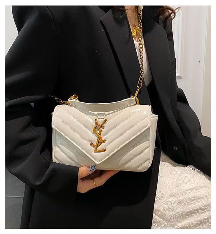 Designer bag women's bag fashionable small handbag shoulder bag underarm handbag crossbody bag easy to match for daily wear high-capacity bag