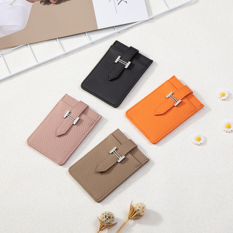 2025 Women's Luxury Designer Wallet New Fashionable Pullout Solid Color Lightweight Card Cover Fashionable Women's Wallet