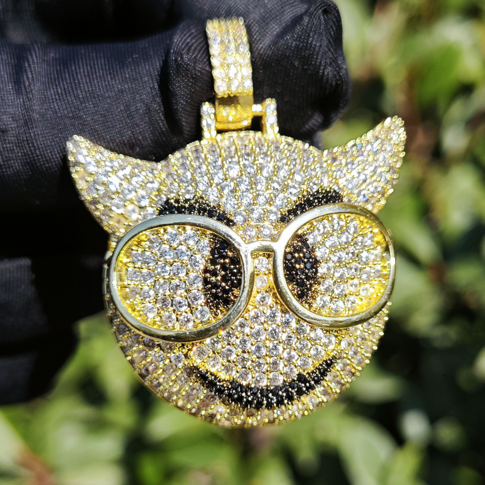 Iced Out Cartoon Glasses Head Hip Hop Men Pendant Streetwear Trendy Diamond Encrusted VVS Moissanite Charm Necklace Passes the Diamond Tester