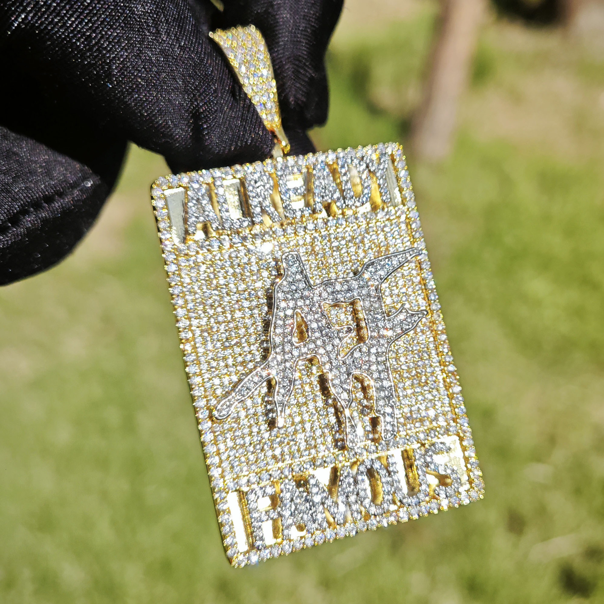 Luxury VVS Moissanite New Streetwear Brand Iced Out Dog Tag Letter Pendant Real Gold Electroplated Full Iced Out Hip Hop Individual Versatile Accessor