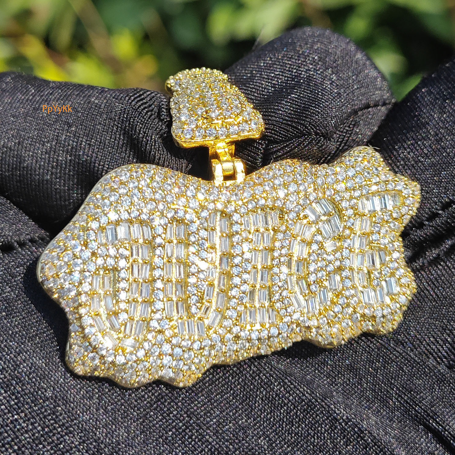 Luxury VVS Moissanite Jewelry Hip Hop Streetwear Brand Juice Letter Pendant Real Gold Plated Iced Out Edgy Alphabet Versatile Jewelry Passes the diamo