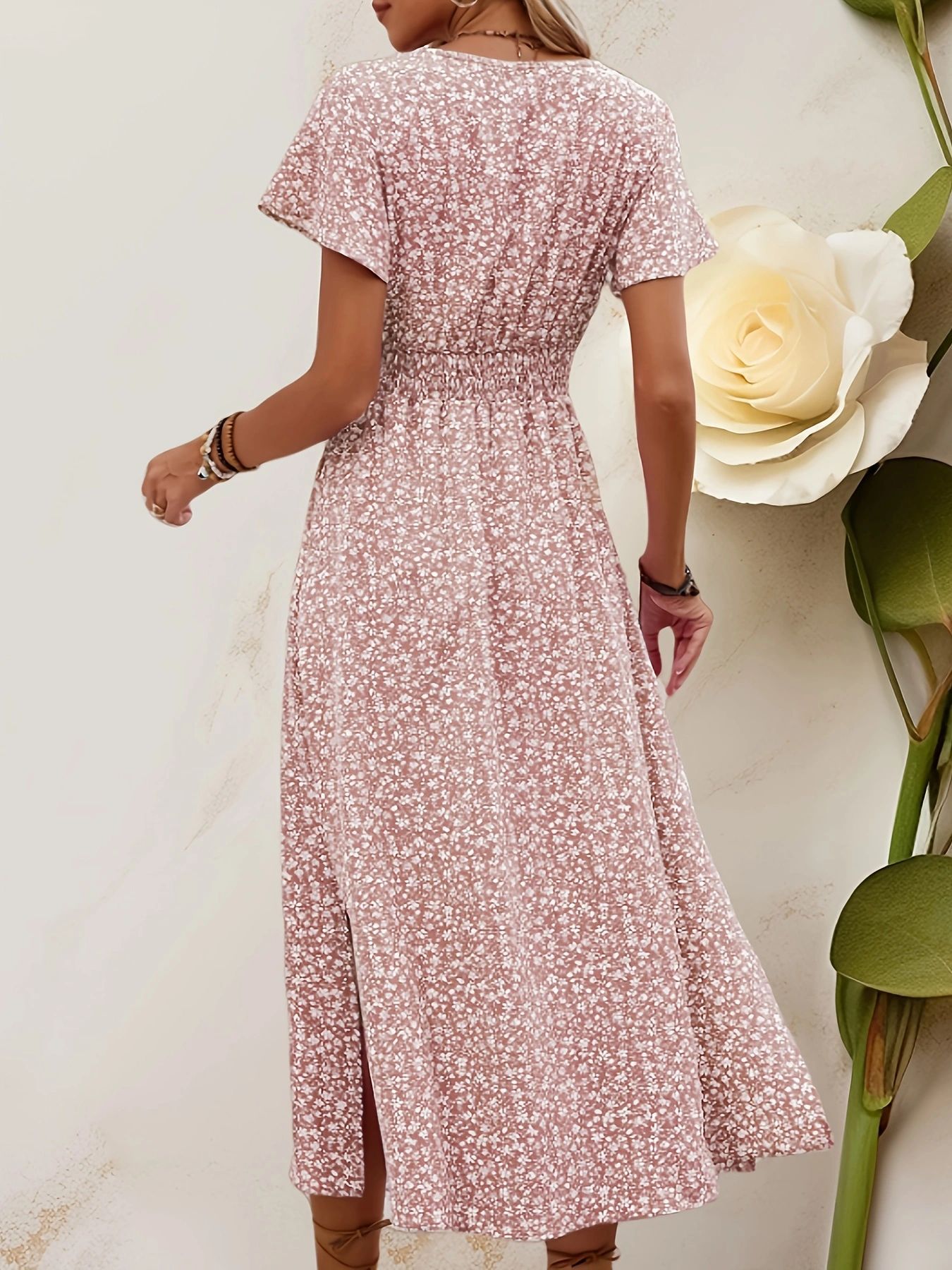 X74Women's dress European and American Amazon hot sale holiday V-neck elastic waist short-sleeved dress