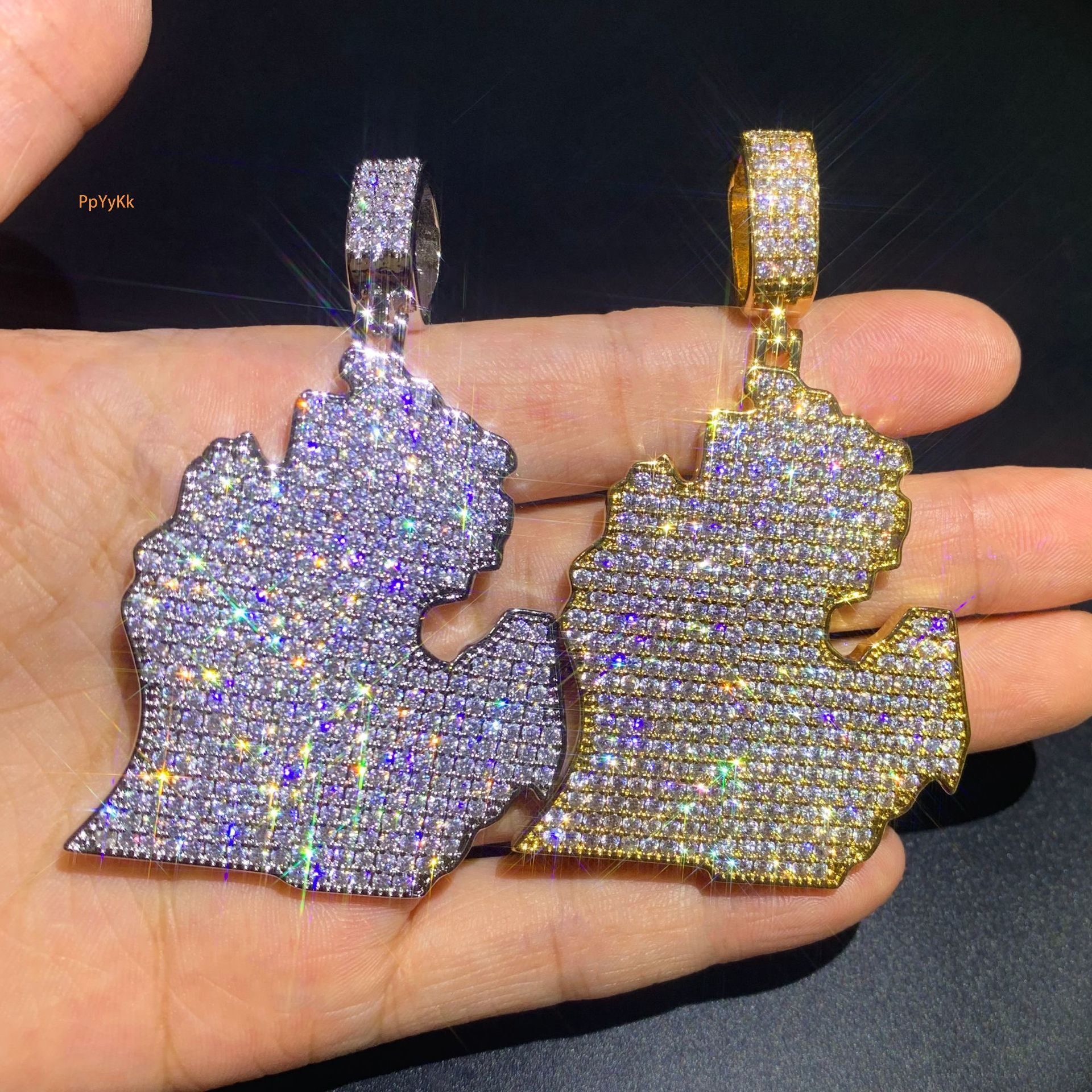 Continent Map Pendant VVS Moissanite Iced Out Bling Hip Hop Versatile Necklace Accessory Passes the Diamond Tester