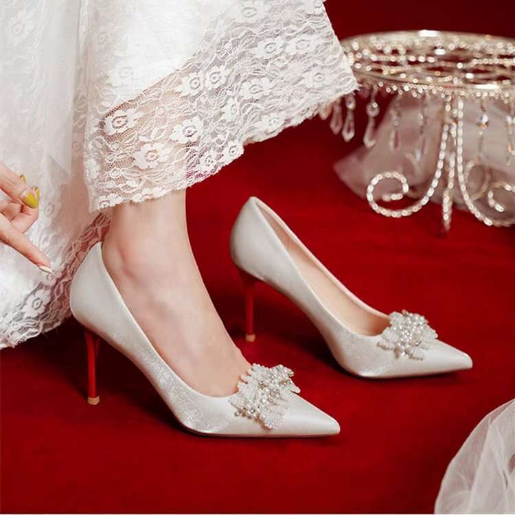 Main Autumn Flat Bride Shoes Hexiu Dress Two-Way 2023 New Low Heel Wedding Pregnant Women White