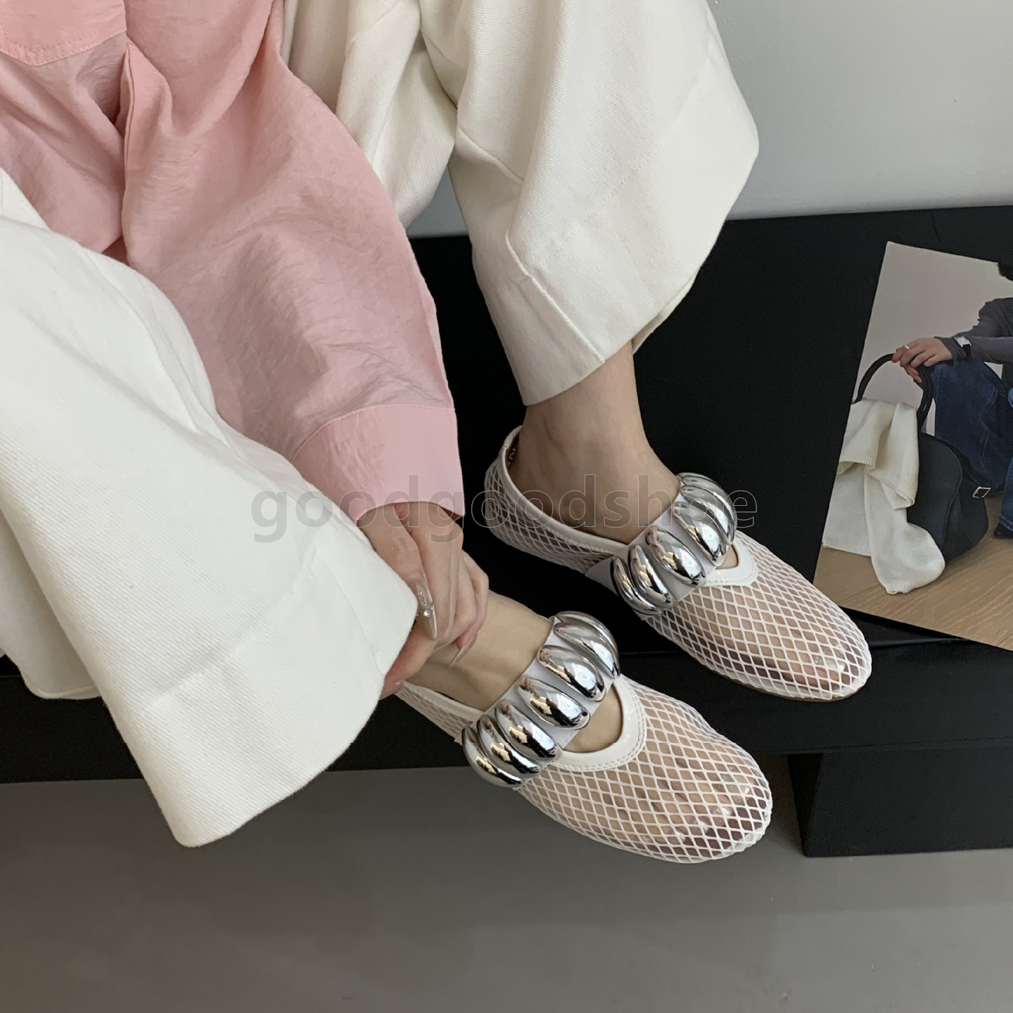 2025 loafers womens ballet flats heels mary jane shoes summer breathable hollow out mesh elegant ballerina luxury designer metal buckle dress shoes