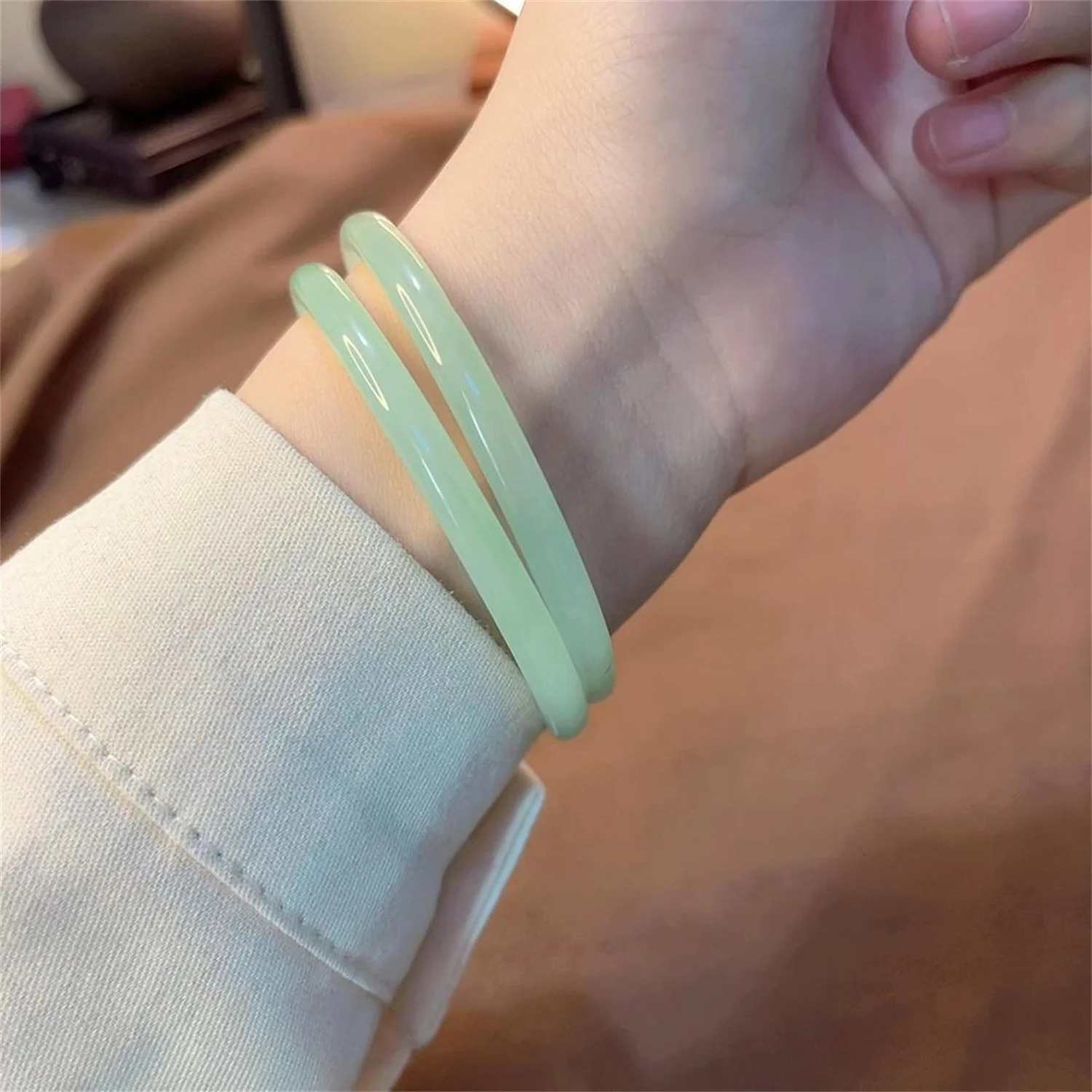 2PcsSet Natural Jade Solid Color Jingle Bangles Vintage Simple Glass Bracelet Chinese Style Ancient Jewelry w250624
