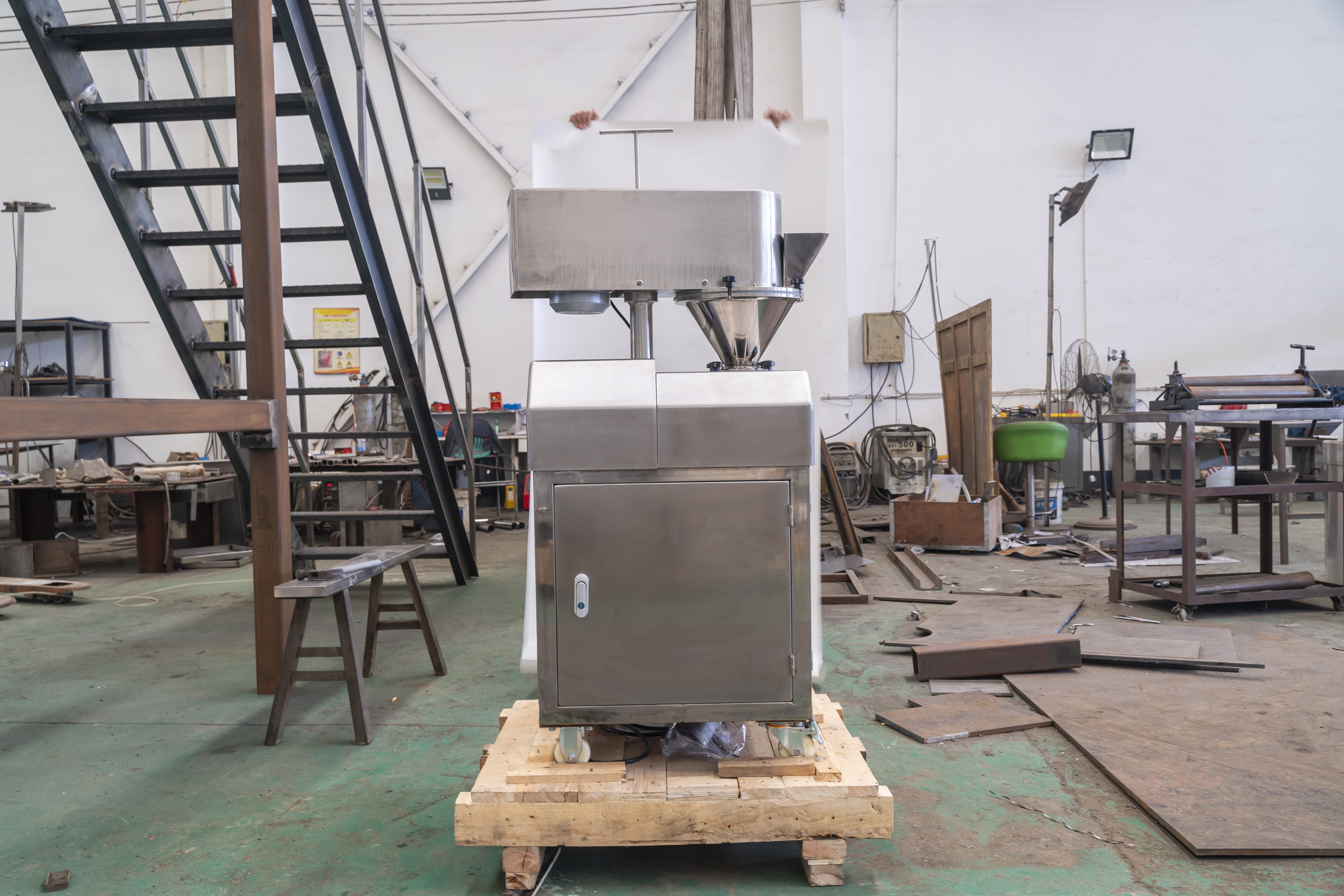 Efficient Material Reduction System - Commercial Grade Granulator