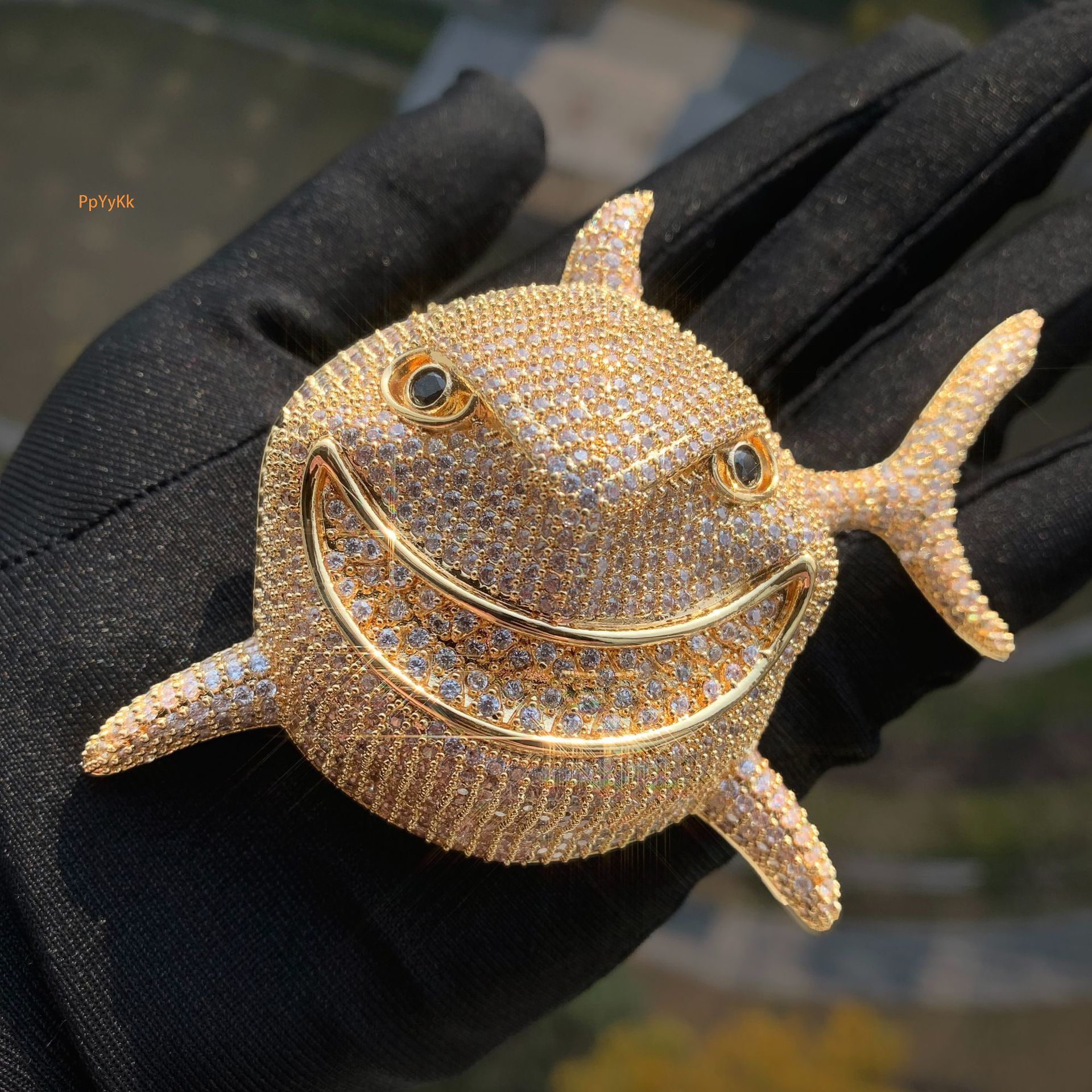 Luxury Moissanite New Iced Out Big Shark Diamond Studded Pendant Necklace Hip Hop Men's Trendy Streetwear Accessory Passes the Diamond Tester