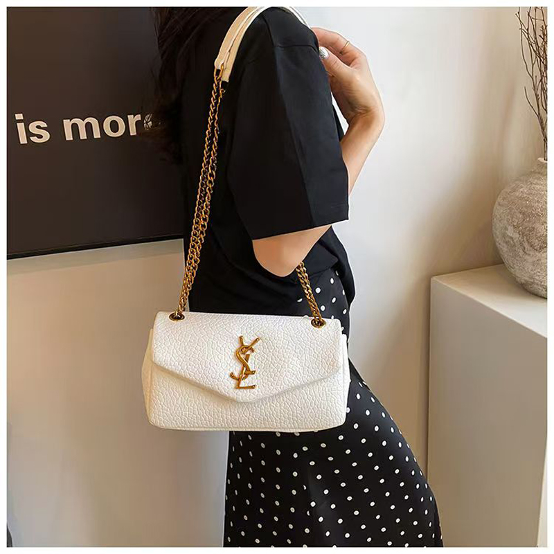 Designer bag women's bag fashionable small handbag shoulder bag underarm handbag crossbody bag easy to match for daily wear 2025