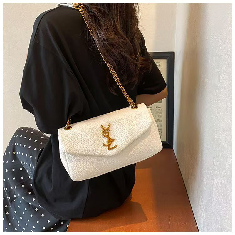 Designer bag women's bag fashionable small handbag shoulder bag underarm handbag crossbody bag easy to match for daily wear 2025