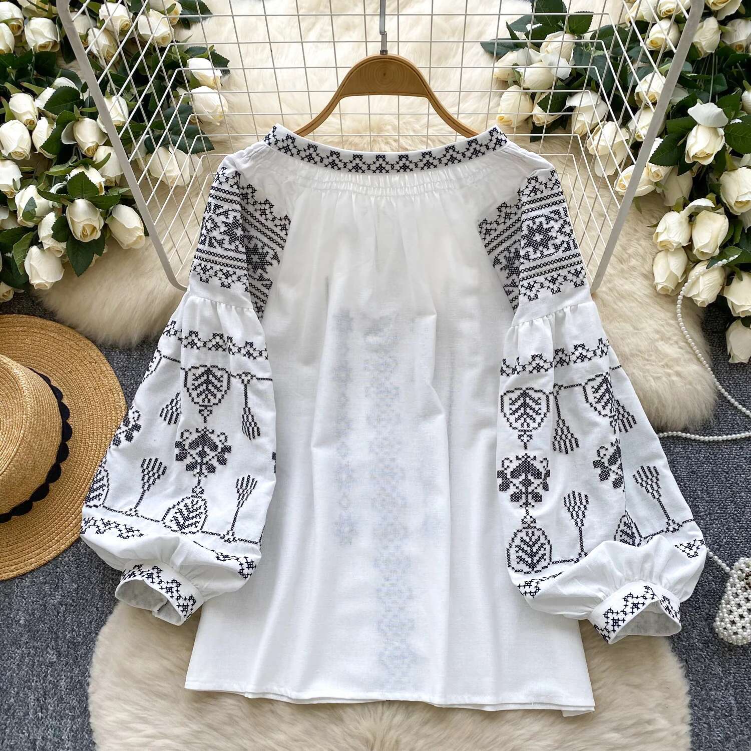 Embroidery Blusas Mujer Boho Beach Woman Shirts Blouses O-neck Lace-up Camisas Spring Loose Women Clothing Contrast Ropa