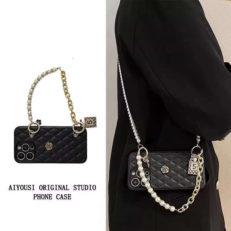 High-end Chanel-style Leather Camellia Handbag Chain Compatible with Apple 16 Pro Max Crossbody 15 Phone Case 14 PM