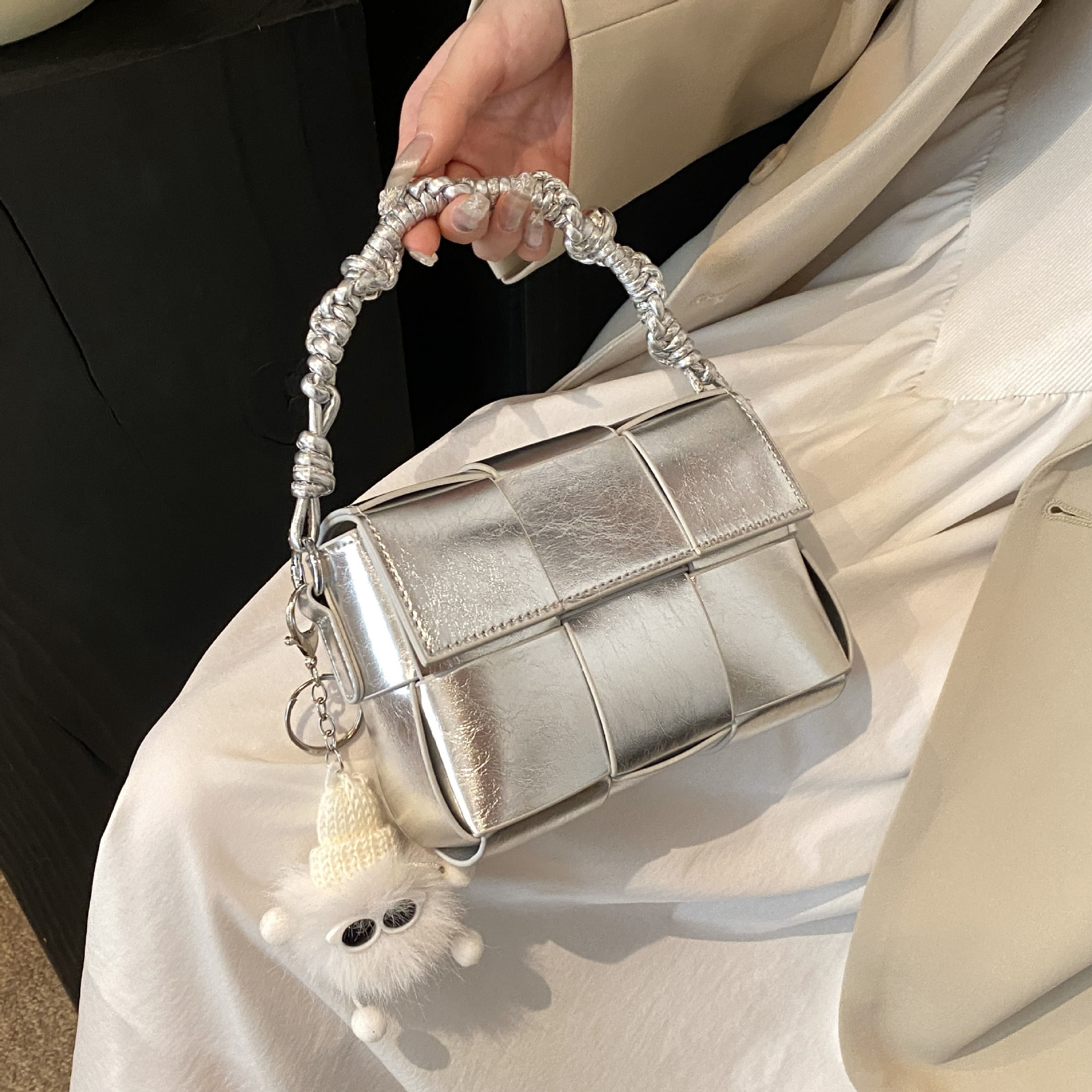 Free Shipping 2025 New Designer Bag High-end Silver Woven Bag For Women New Niche Fashion Single Shoulder Crossbody Bag Versatile Commuter Small Squar