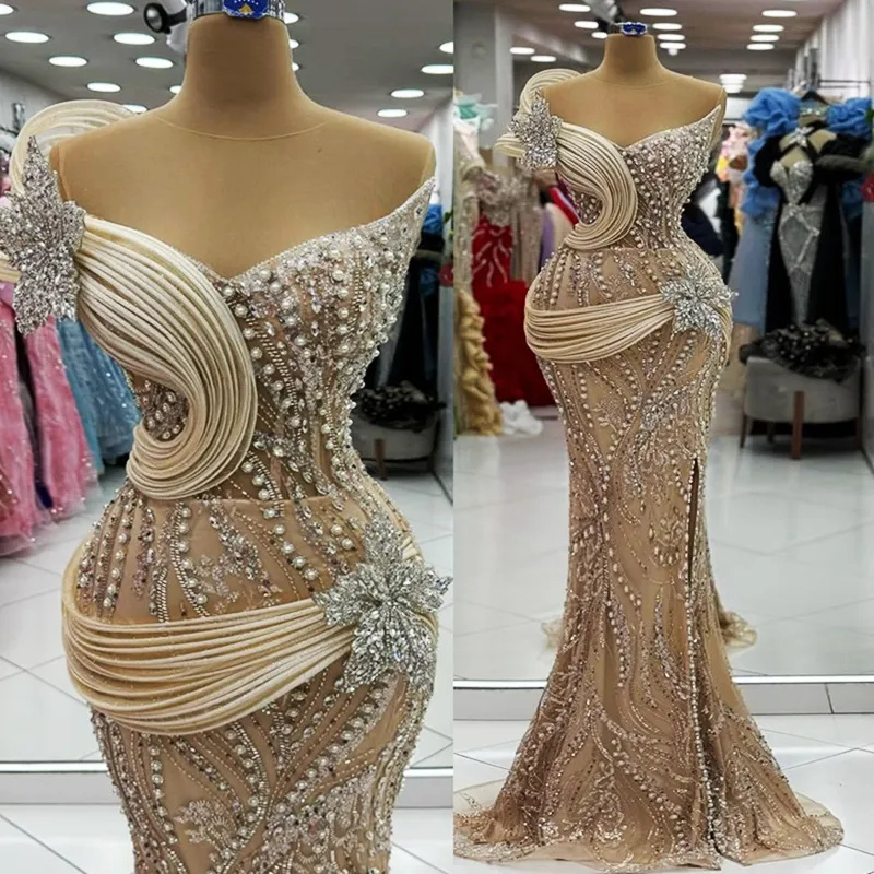 Champagne Pearls Prom Dresses Sexy Beaded Crystal Applique Evening Dress Sequined Lace Floor Length Party Gown Customized
