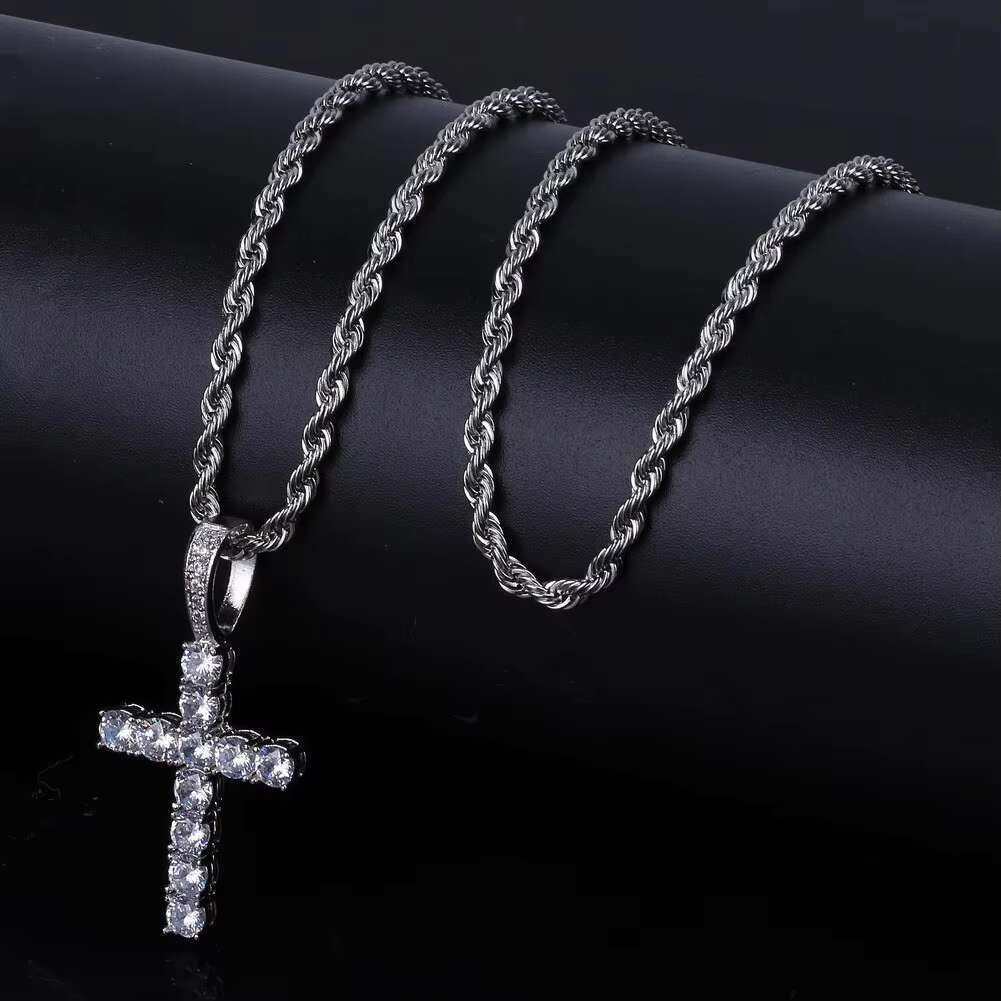 Hip Hop Jewelry Cross Moissanite Pendant Copper Iced Out ZIRCON Iced Out Cross Pendant With Read Shipping Chain