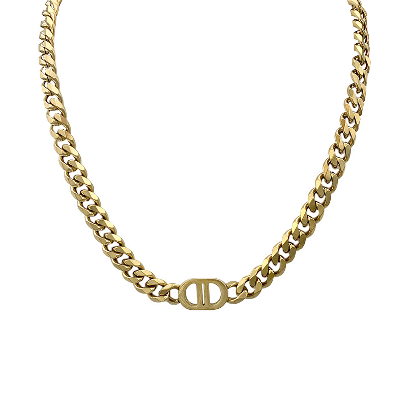 European and American Instagram Popular Gold Chunky Chain Double D Letter Titanium Steel Necklace Women's Hip-hop Pig Nose Collarbone Chain Versa