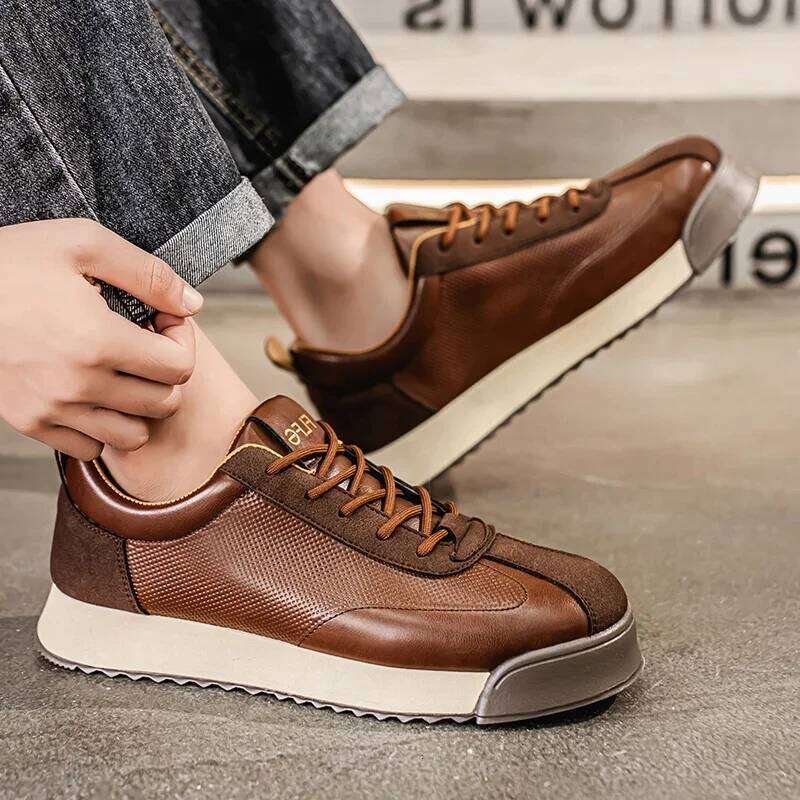 2025 Men Sneakers Male sports shoes Mens casual Trainer Race Breathable fashion loafers running Shoes for men