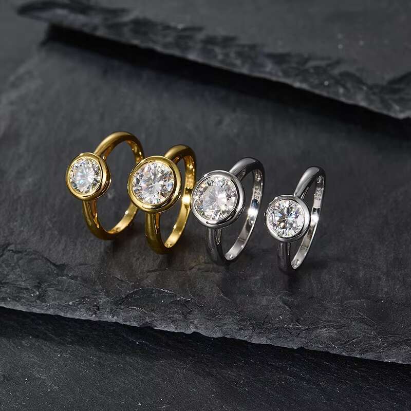 Elegant Luxurious 925 Silver Gold Plated Love Engagement Moissanite Diamond Rings Jewelry Collection for Womens