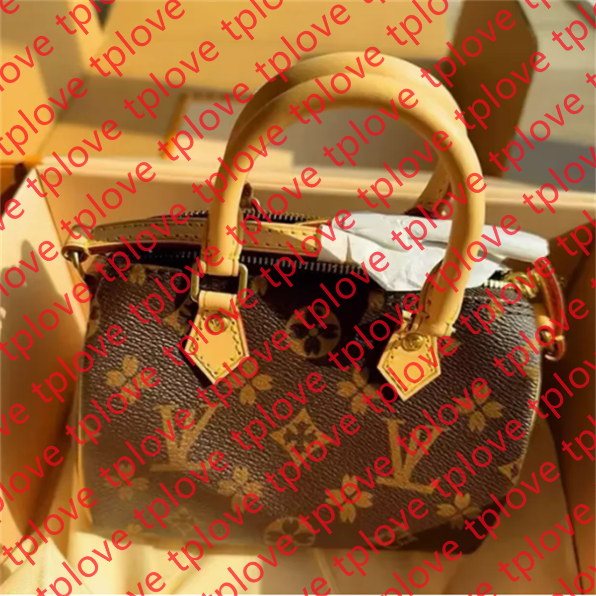 Designer bag Genuine leather Shoulder bag Quick Purse Boston Tote Designer Mini Pillow Handbag High Quality Womens Crossbody Messenger Bag W0271