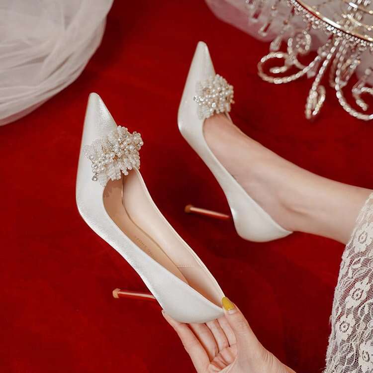 Main Autumn Flat Bride Shoes Hexiu Dress Two-Way 2023 New Low Heel Wedding Pregnant Women White