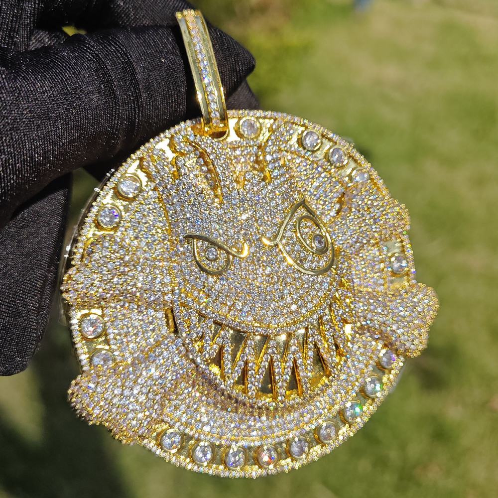 Trendy Hip Hop Iced Out Enamel Metallic Big Disc Pendant Streetwear Brand Edgy Unique Bling Necklace Jewelry Passes the diamond tester