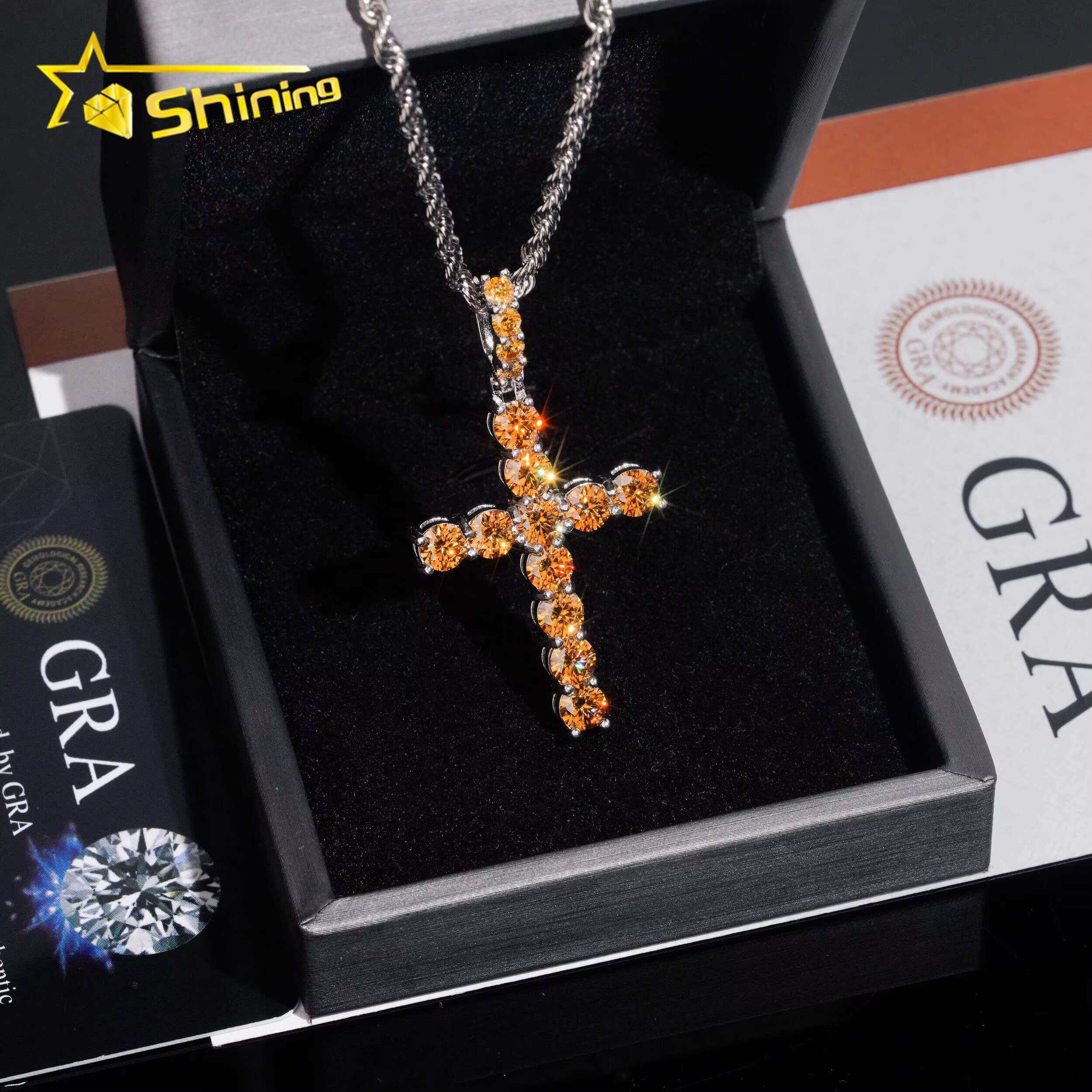 Pass Diamond Tester Customized Round Cut Iced Out Cross Hip Hop Pendant 925 Silver Moissanite Cross Pendant Necklace